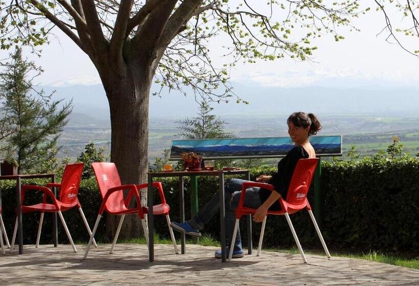 Albergue Restaurante De Artieda