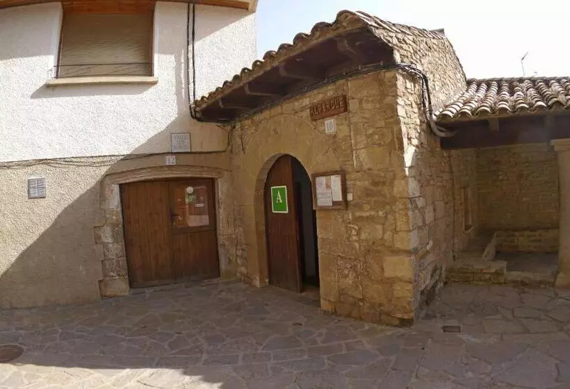 Albergue Restaurante De Artieda