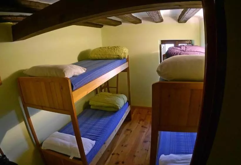 Albergue Restaurante De Artieda