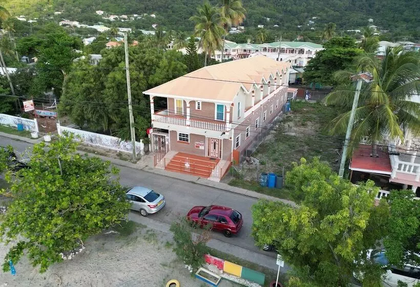 هاستل Rosa Guesthouse