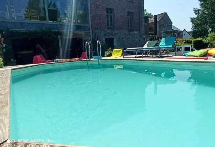 Aamiaismajoitus (B&B) Au Crapaud Charmant