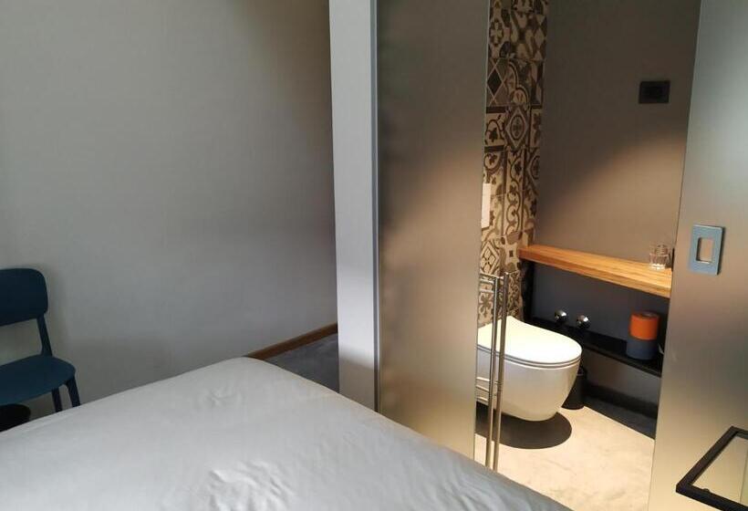 تختخواب و صبحانه B & W Križ