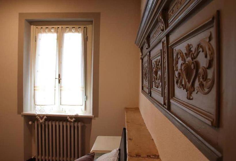 Bed & Breakfast 1906