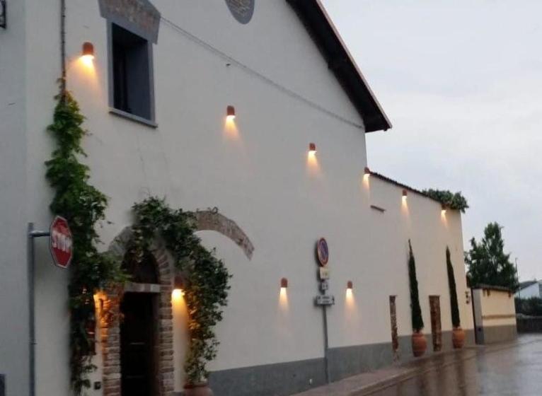 Bed & Breakfast 1906