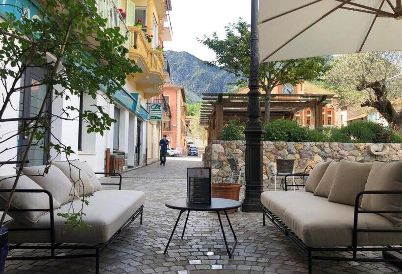 ホテル Ostan Hôtel Boutique