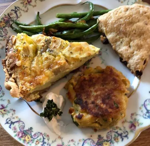 Riverside Gables Bed And Breakfast