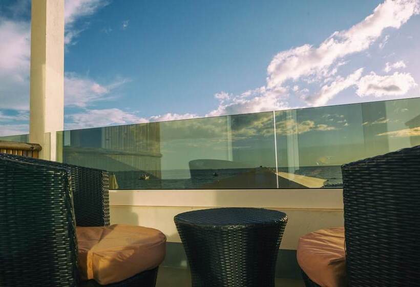 تختخواب و صبحانه Etoile Blanche