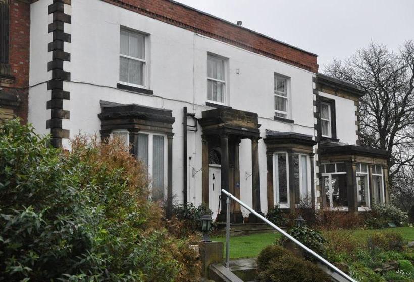 Bed and Breakfast Heath House