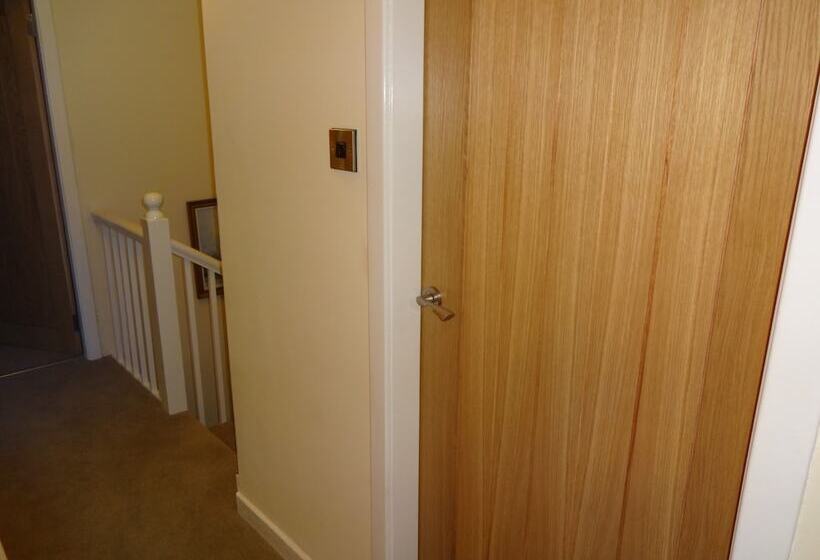 Bed and Breakfast Hillside