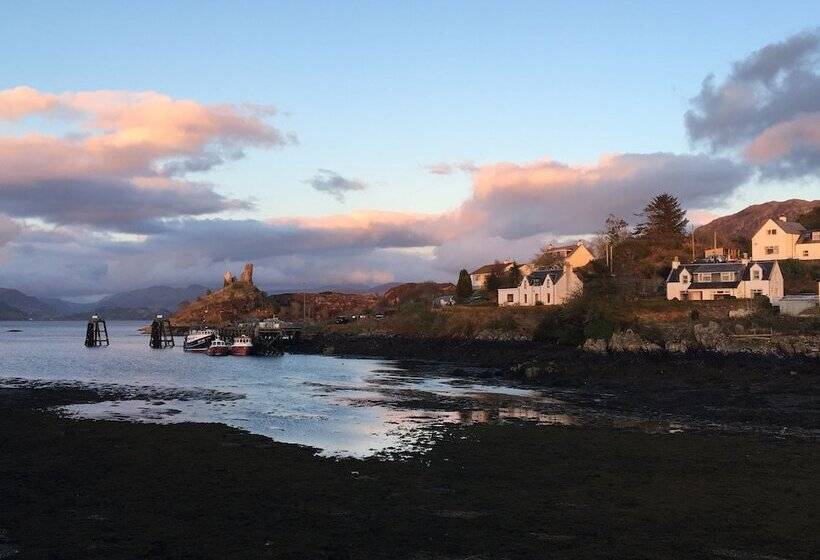 Bed and Breakfast Hillside