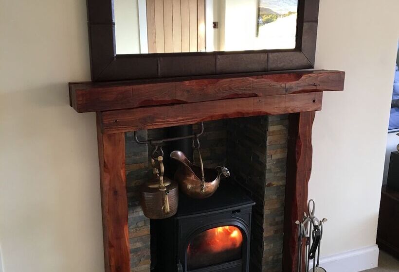 Bed and Breakfast Hillside