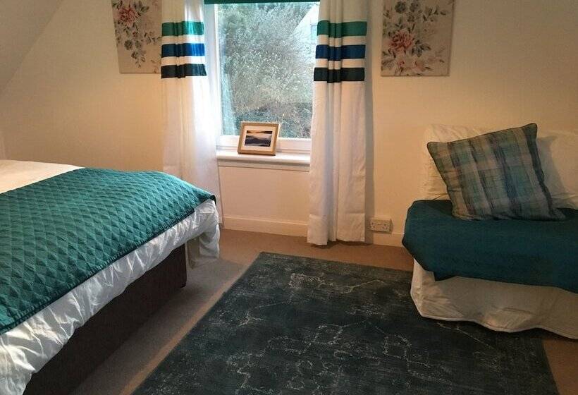 Bed and Breakfast Hillside