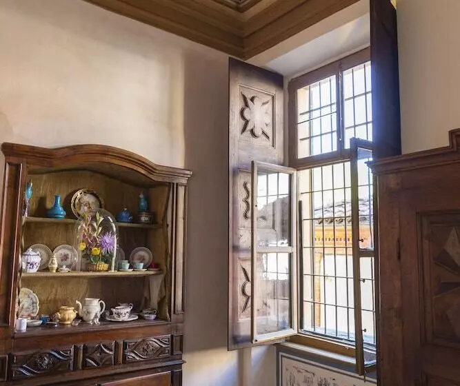 Aamiaismajoitus (B&B) Palazzo Sismonda