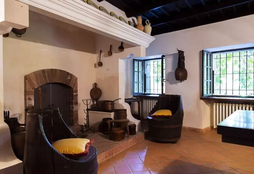 Aamiaismajoitus (B&B) Palazzo Sismonda