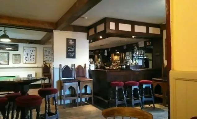 Aamiaismajoitus (B&B) The Pier Bar , Cleggan
