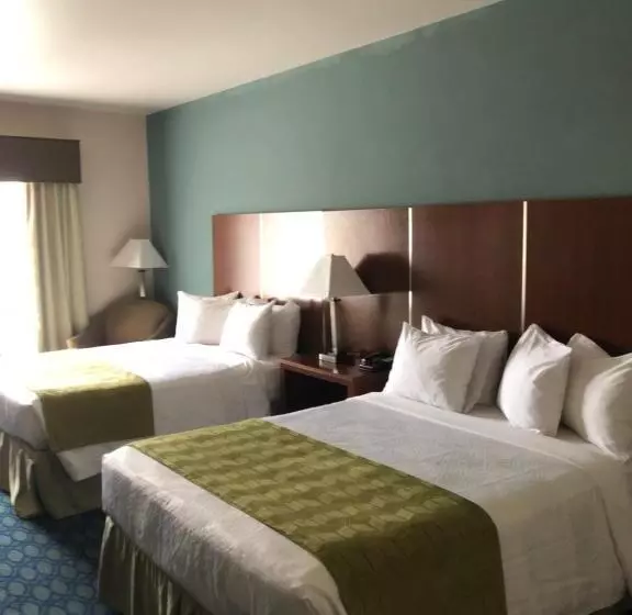 Hotelli Countryview Inn & Suites