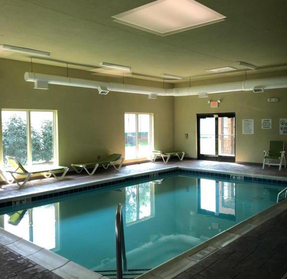 ホテル Countryview Inn & Suites