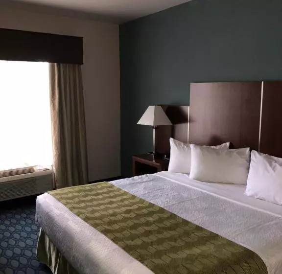 Hotelli Countryview Inn & Suites