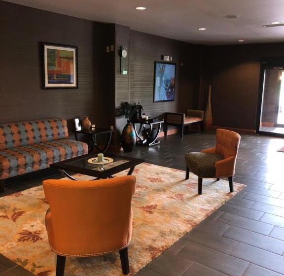 ホテル Countryview Inn & Suites