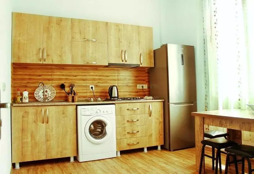 پانسیون Guest House Irakli