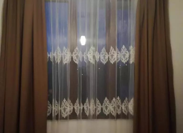پانسیون Guest House Irakli