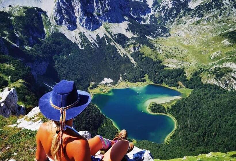 استراحتگاه Rafting Centar Rt