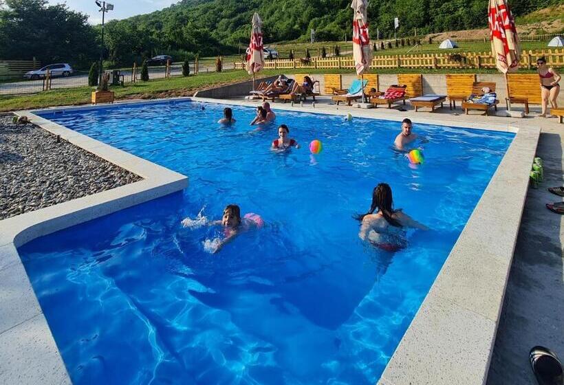 استراحتگاه Rafting Centar Rt