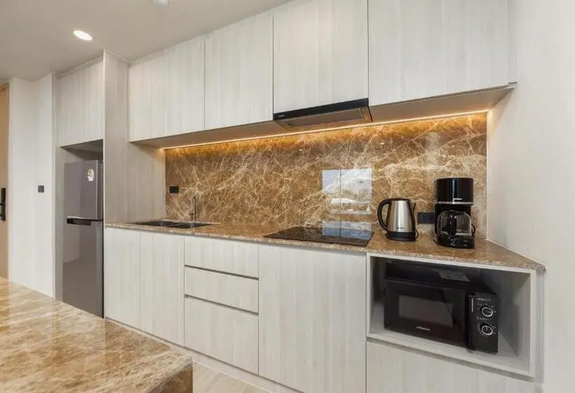Ozone сondo Apart Hotel By Tropiclook