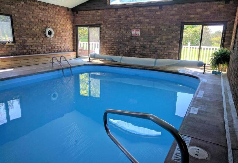 הוסטל Hop & Vine Inn