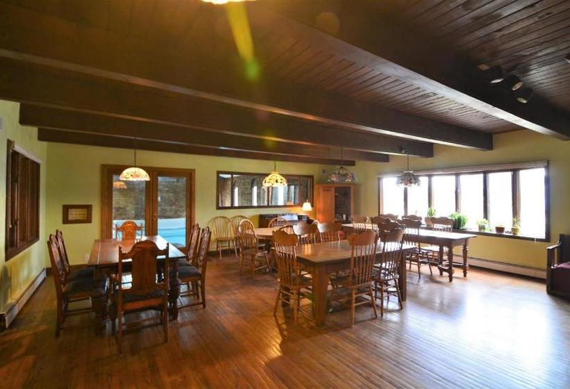 הוסטל Hop & Vine Inn