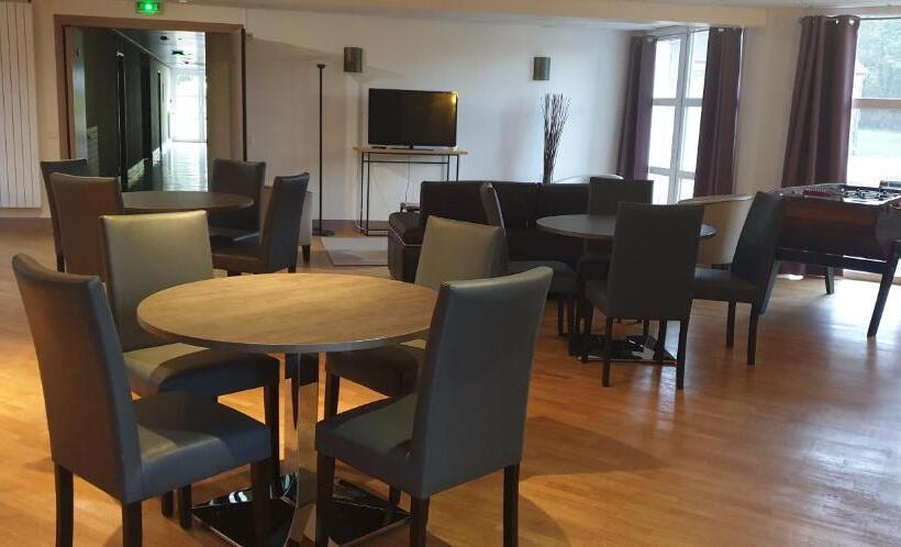 בית מלון כפרי Domaine De Mont Evray