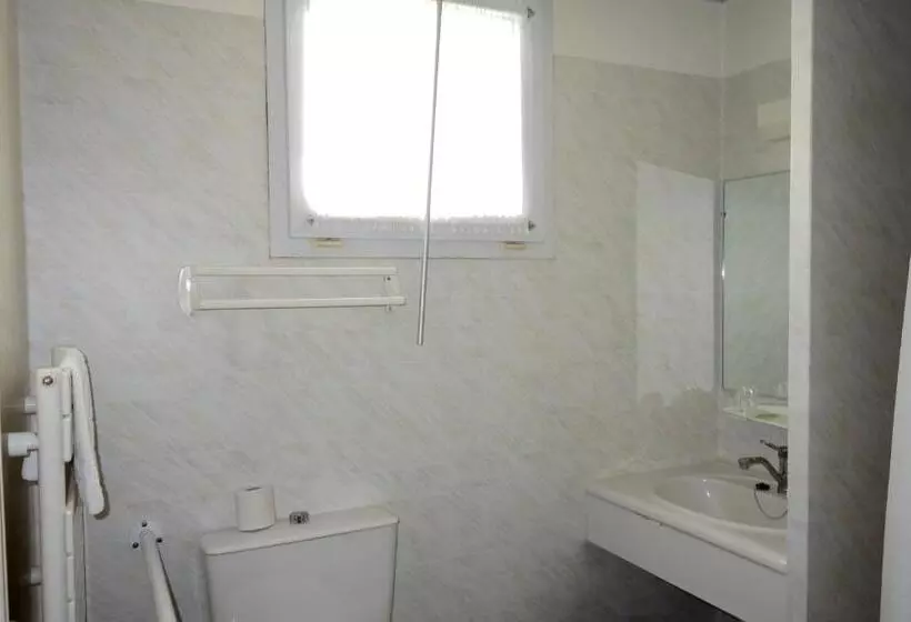 Hotelli Domaine De Mont Evray