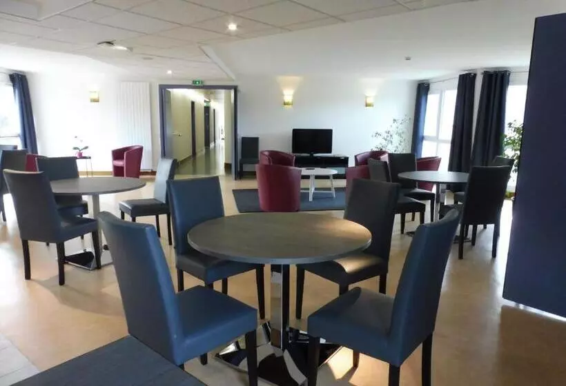 Hotelli Domaine De Mont Evray