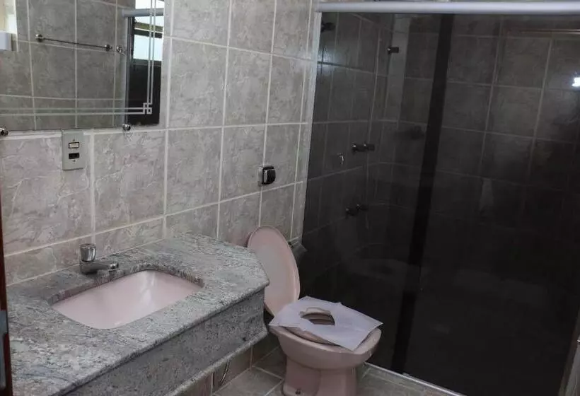 Hotelli E Restaurante Champagne