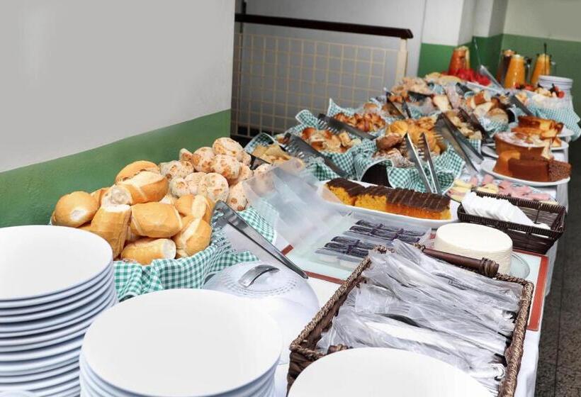 호텔 E Restaurante Champagne