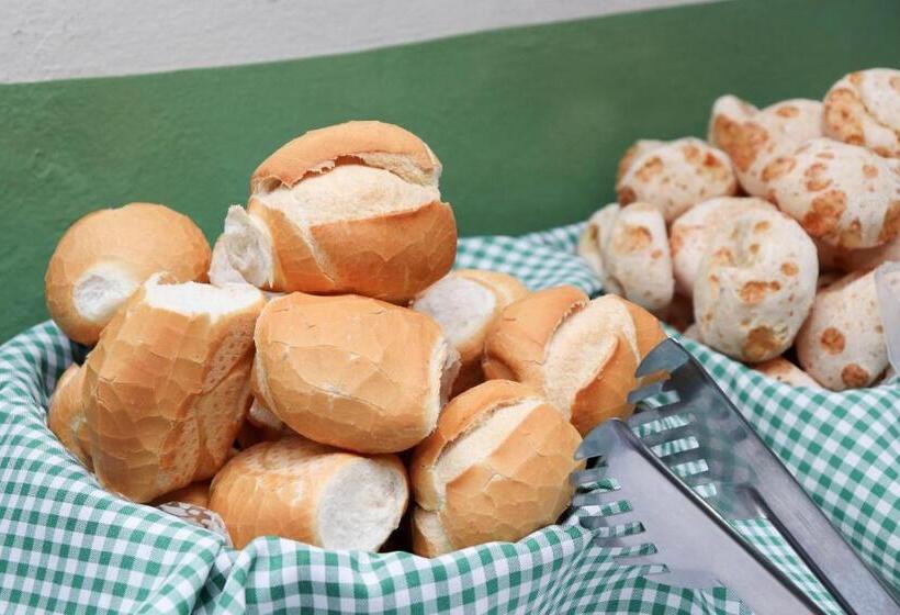 호텔 E Restaurante Champagne