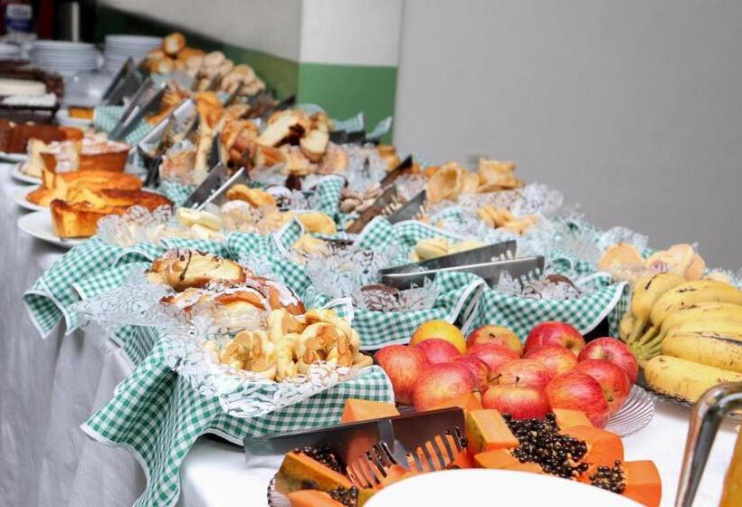 호텔 E Restaurante Champagne