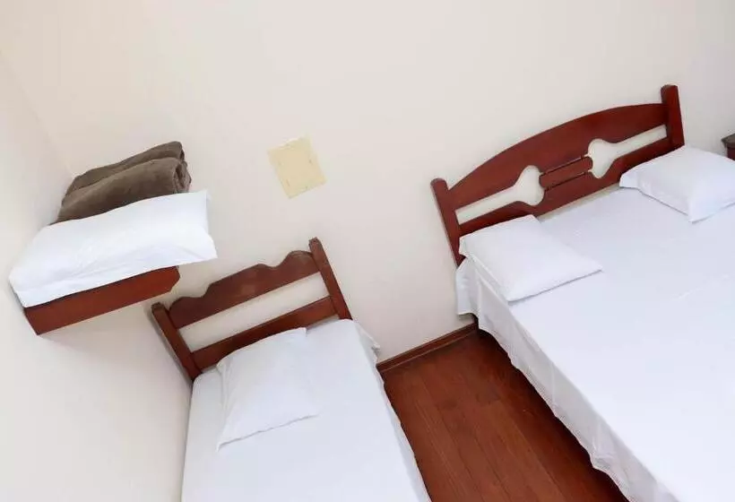 Hotelli E Restaurante Champagne