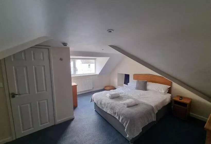 Hotelli Rose And Crown