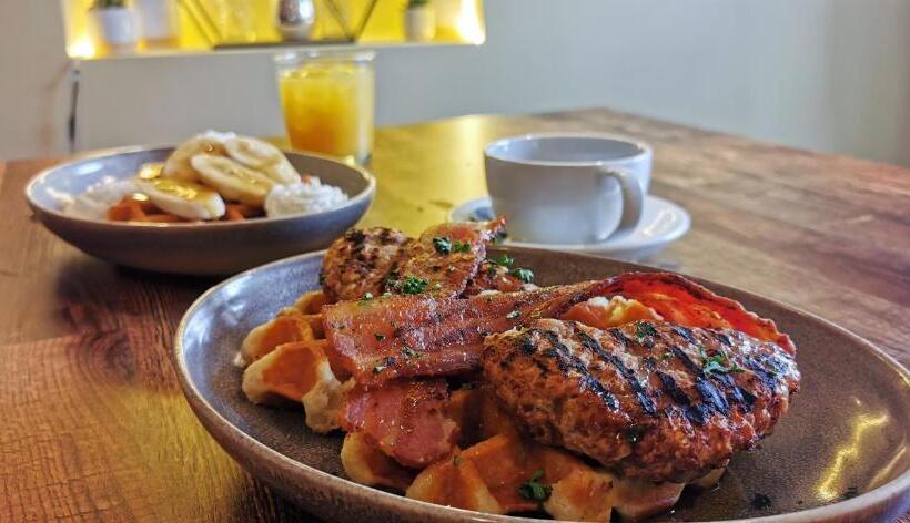 酒店 Rose And Crown