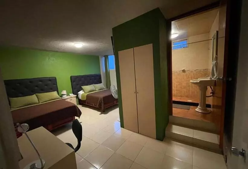 ホテル Santa Julia