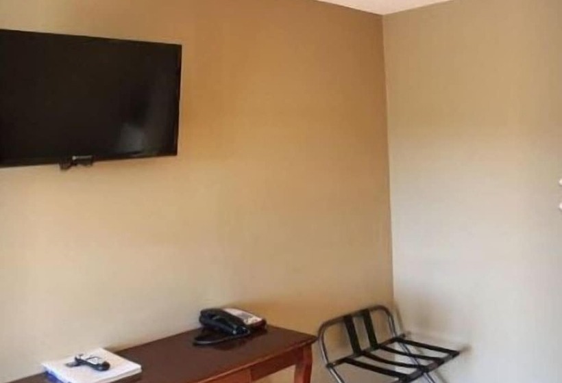 모텔 Eastwood Inn Of Wadena