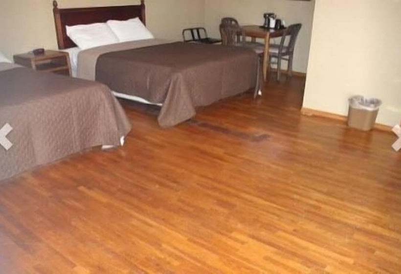 모텔 Eastwood Inn Of Wadena