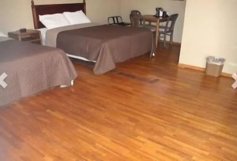 Motelli Eastwood Inn Of Wadena