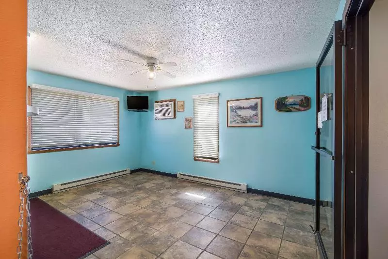 Motelli Rodeway Inn Gateway To Medora Troosevelt & Makoshika State Park