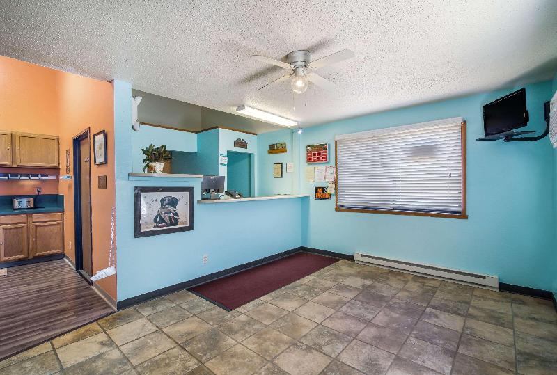 فندق على الطريق Rodeway Inn Gateway To Medora Troosevelt & Makoshika State Park