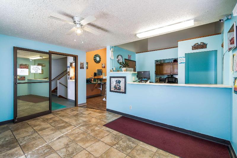 فندق على الطريق Rodeway Inn Gateway To Medora Troosevelt & Makoshika State Park