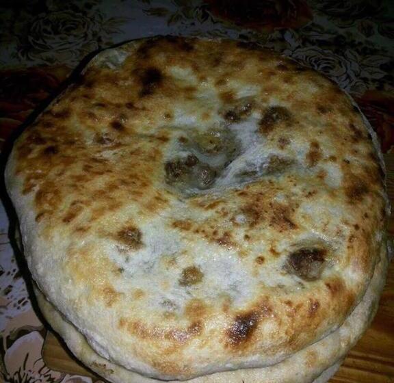 پانسیون Maxvshi