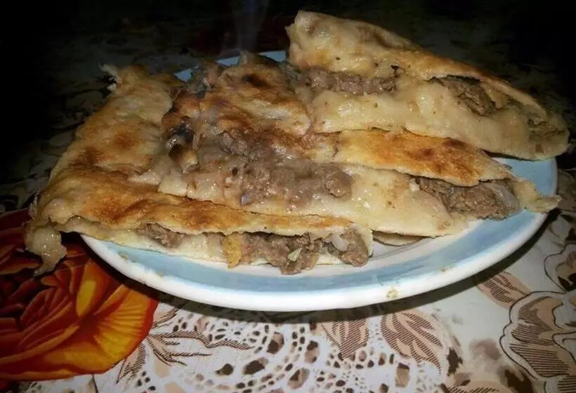 پانسیون Maxvshi