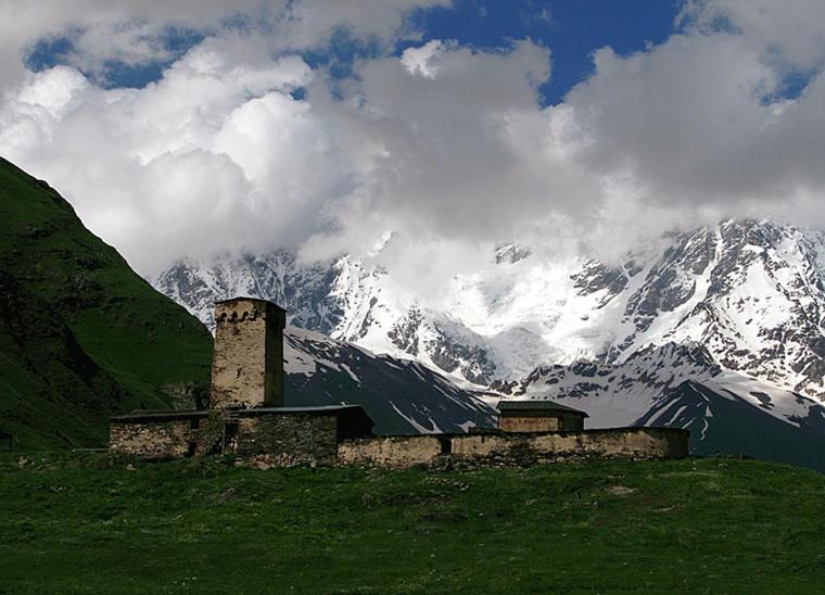 پانسیون Maxvshi